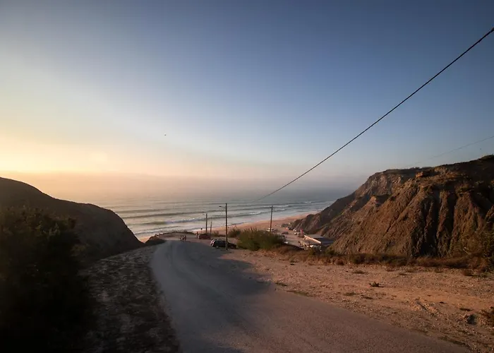 Сasa de vacaciones 6pax Baby Friendly Near Dino Park&beaches São Bartolomeu