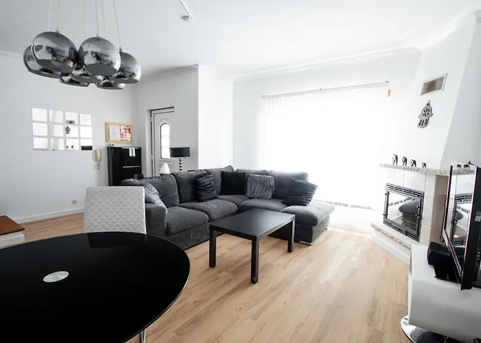 Сasa de vacaciones 6pax Baby Friendly Near Dino Park&beaches *