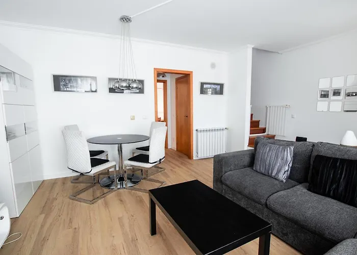 Сasa de vacaciones 6pax Baby Friendly Near Dino Park&beaches São Bartolomeu