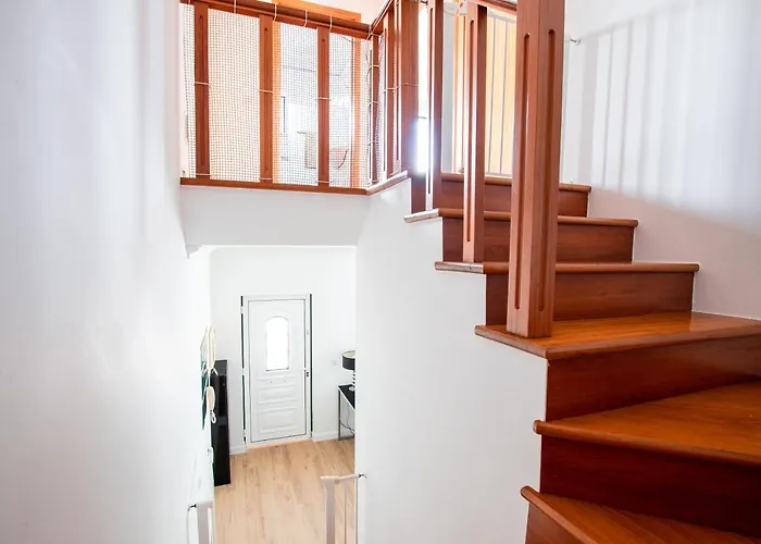 Сasa de vacaciones 6pax Baby Friendly Near Dino Park&beaches São Bartolomeu